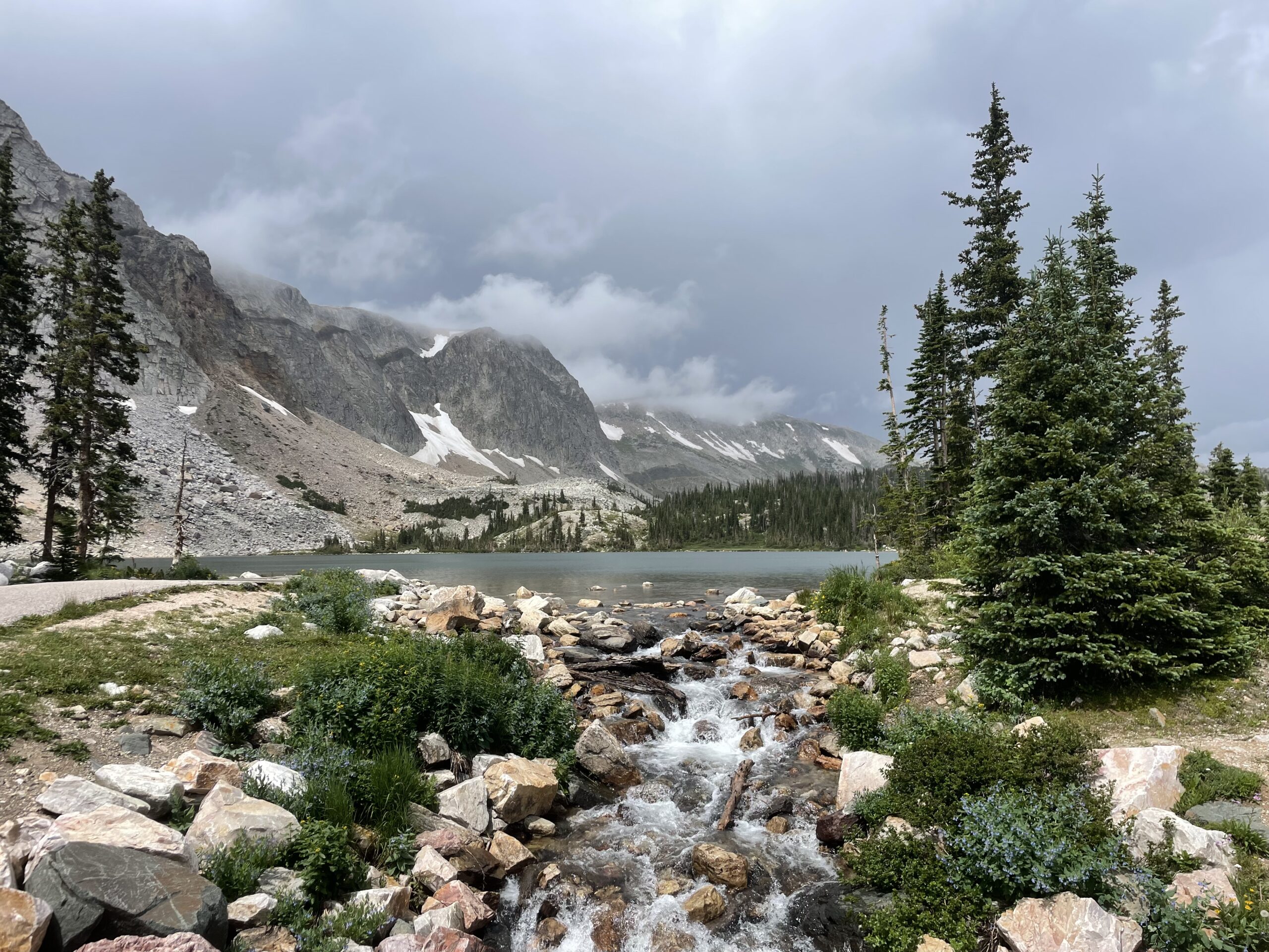 Medicine Bow Mountains (the Snowy Range) : Tranquil Trekker